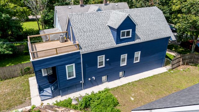 845 W 50th Place, Chicago, IL 60609