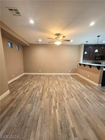 9313 Night Mesa Street, Las Vegas, NV 89178