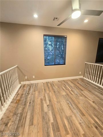 9313 Night Mesa Street, Las Vegas, NV 89178