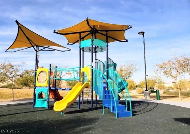 9313 Night Mesa Street, Las Vegas, NV 89178