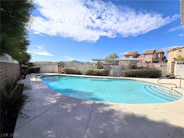 9313 Night Mesa Street, Las Vegas, NV 89178