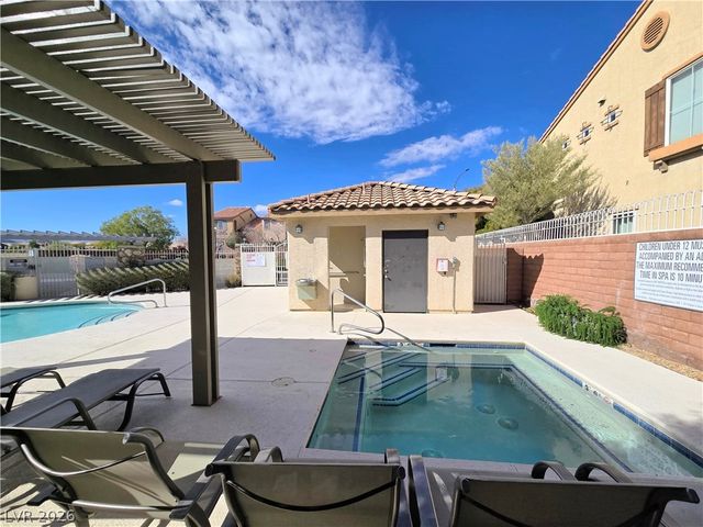 9313 Night Mesa Street, Las Vegas, NV 89178