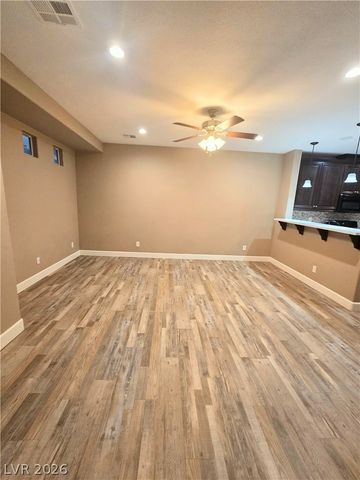 9313 Night Mesa Street, Las Vegas, NV 89178