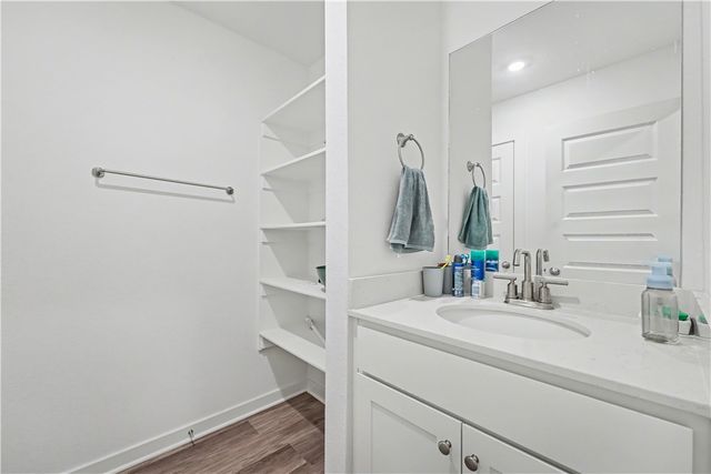 210 Collie Avenue, Lowell, AR 72745