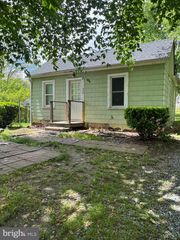 420 CHARLES STREET, Gordonsville, VA 22942