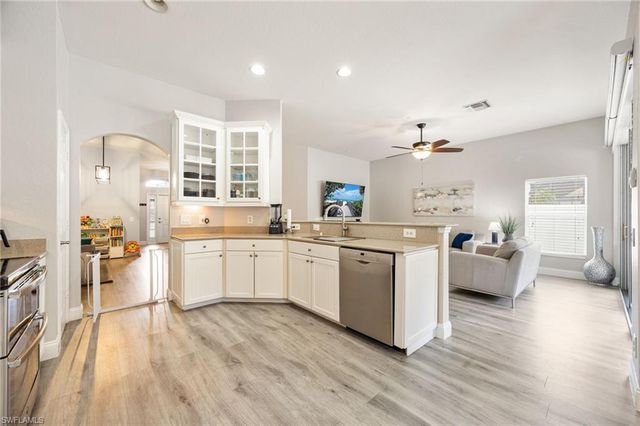 2769 Inlet Cove LN W, Naples, FL 34120