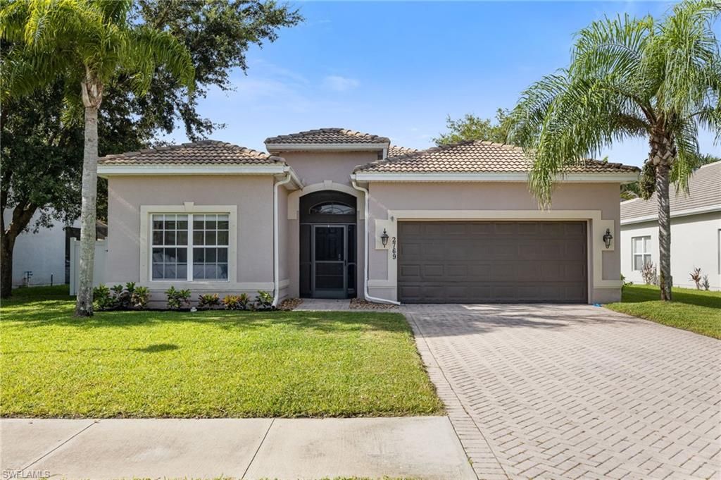 2769 Inlet Cove LN W, Naples, FL 34120
