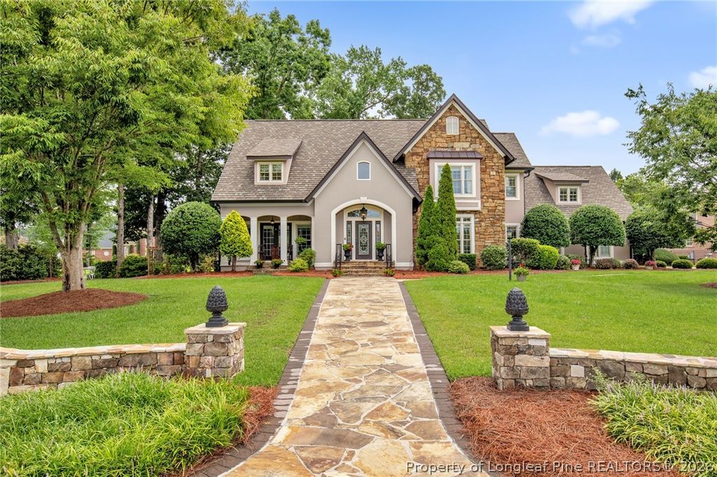 6498 Summerchase Drive, Fayetteville, NC 28311 — exterior