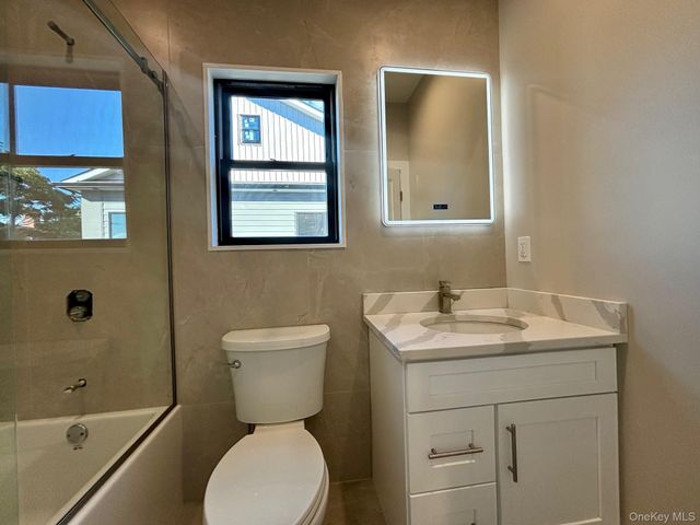 159 Harrison Avenue C, Mineola, NY 11501