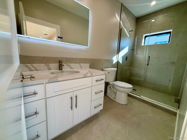 159 Harrison Avenue C, Mineola, NY 11501