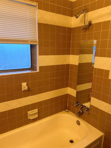 1138 Pioneer Drive, Dallas, TX 75224