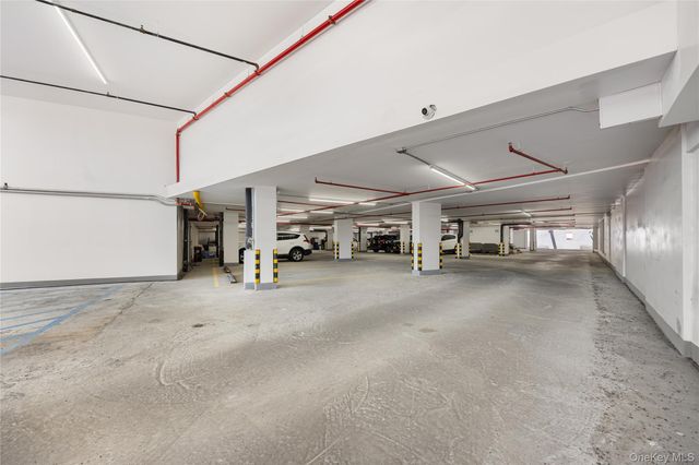 70-65 Queens Boulevard 6D, Woodside, NY 11377