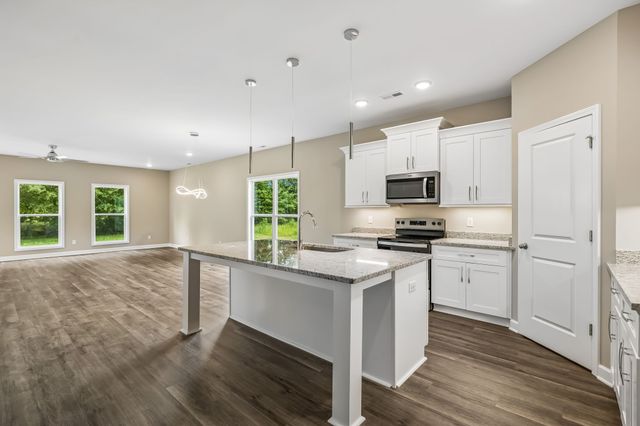 328 Villa St, Smithville, TN 37166