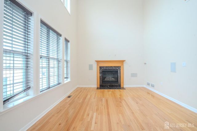 3 Maxwell Road, Monroe, NJ 08831