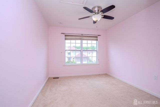 3 Maxwell Road, Monroe, NJ 08831