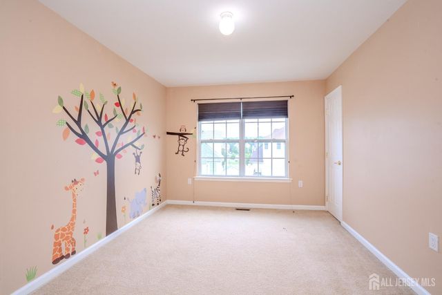 3 Maxwell Road, Monroe, NJ 08831