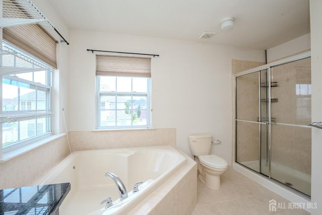 3 Maxwell Road, Monroe, NJ 08831