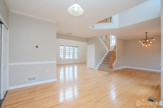 3 Maxwell Road, Monroe, NJ 08831
