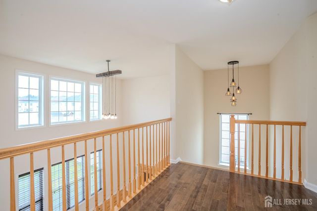 3 Maxwell Road, Monroe, NJ 08831