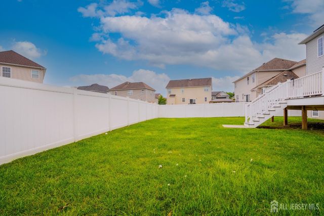 3 Maxwell Road, Monroe, NJ 08831