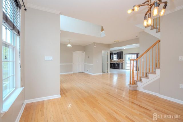 3 Maxwell Road, Monroe, NJ 08831