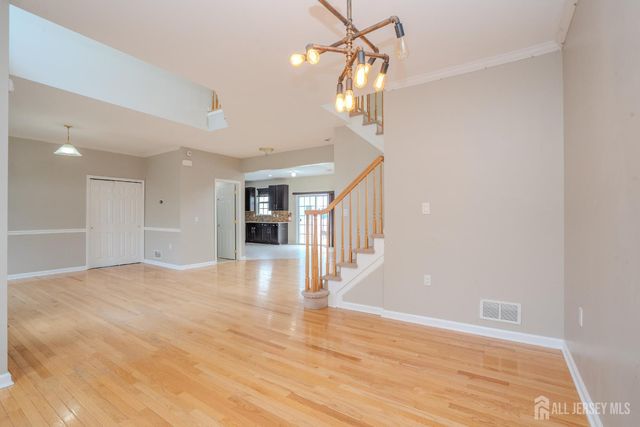 3 Maxwell Road, Monroe, NJ 08831