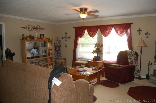 13782 Bulrush Street, Henryetta, OK 74437