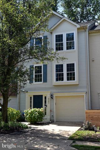 5987 EDGEHILL CT, Alexandria, VA 22303