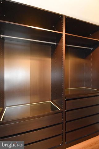 5987 EDGEHILL CT, Alexandria, VA 22303