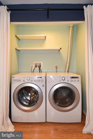 5987 EDGEHILL CT, Alexandria, VA 22303