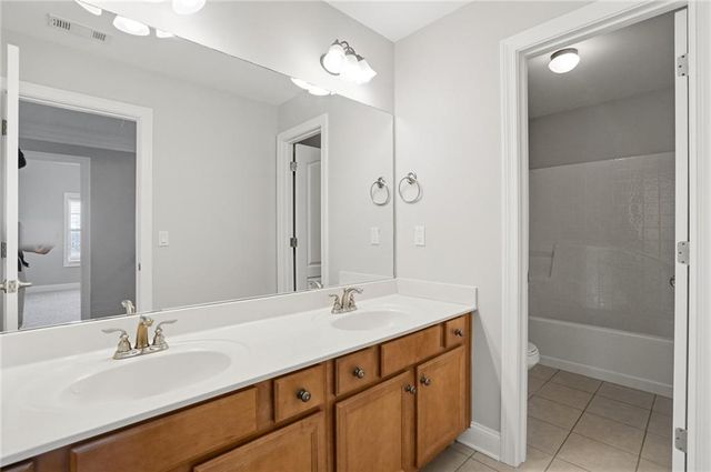 328 Thistlewood Run, Mcdonough, GA 30252