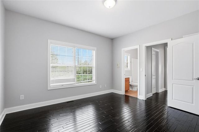 328 Thistlewood Run, Mcdonough, GA 30252