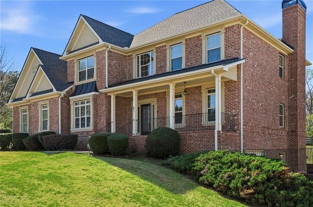 328 Thistlewood Run, Mcdonough, GA 30252