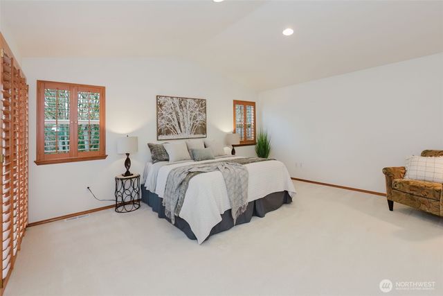 3523 E Calistoga Court, Port Orchard, WA 98366