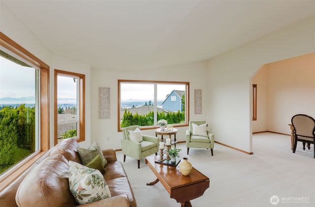 3523 E Calistoga Court, Port Orchard, WA 98366