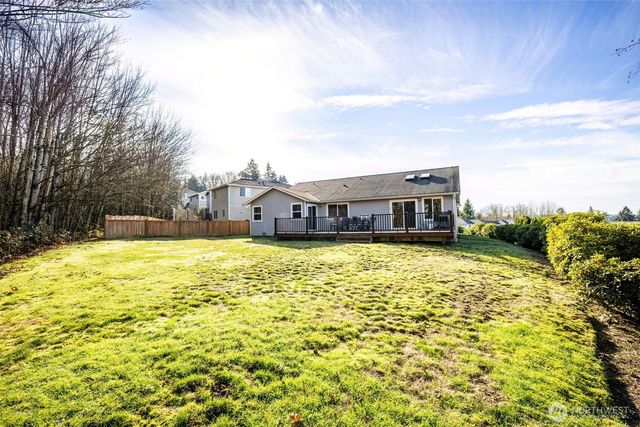 3523 E Calistoga Court, Port Orchard, WA 98366