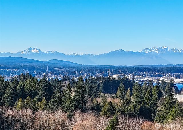 3523 E Calistoga Court, Port Orchard, WA 98366