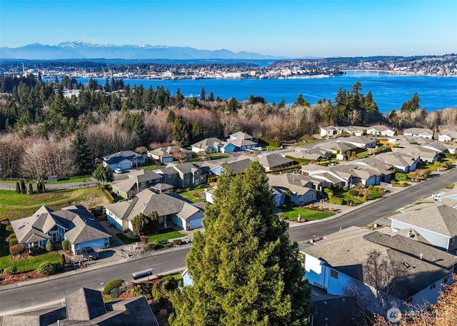 3523 E Calistoga Court, Port Orchard, WA 98366