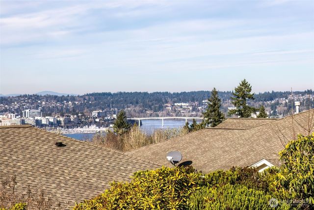 3523 E Calistoga Court, Port Orchard, WA 98366