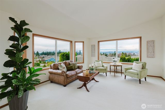 3523 E Calistoga Court, Port Orchard, WA 98366