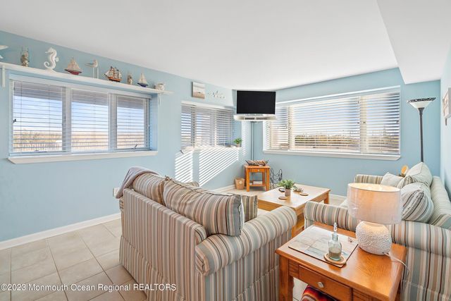 41 Dune Terrace, Ortley Beach, NJ 08751