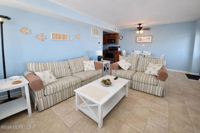 41 Dune Terrace, Ortley Beach, NJ 08751