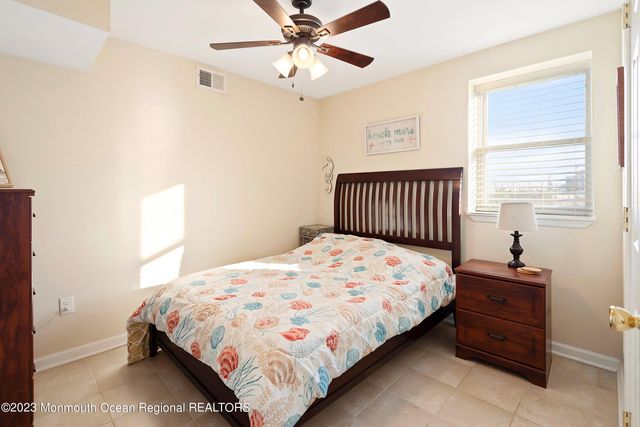 41 Dune Terrace, Ortley Beach, NJ 08751