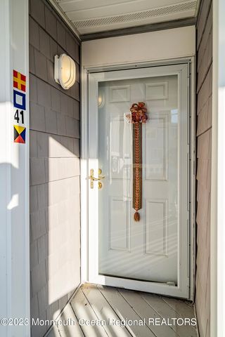 41 Dune Terrace, Ortley Beach, NJ 08751