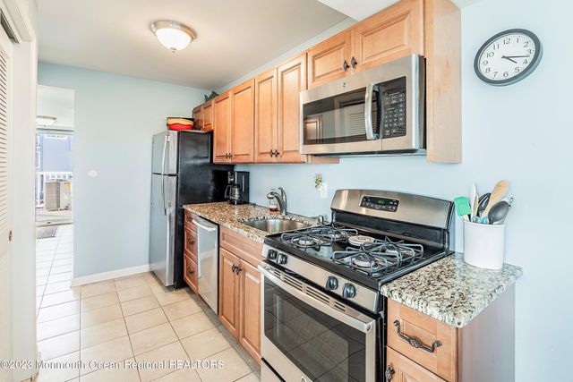 41 Dune Terrace, Ortley Beach, NJ 08751