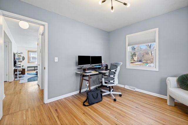 1617 Dakota Avenue S, Saint Louis Park, MN 55416