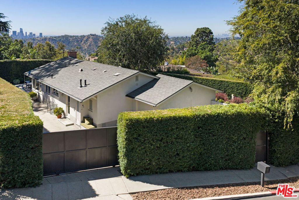 838 Elyria Drive, Los Angeles, CA 90065 — photo 2