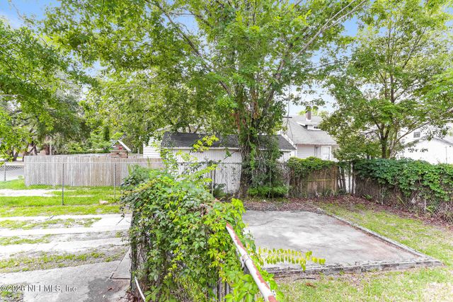 3302 COLLEGE Street, Jacksonville, FL 32205