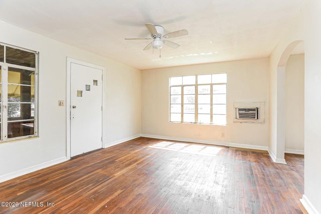 3302 COLLEGE Street, Jacksonville, FL 32205