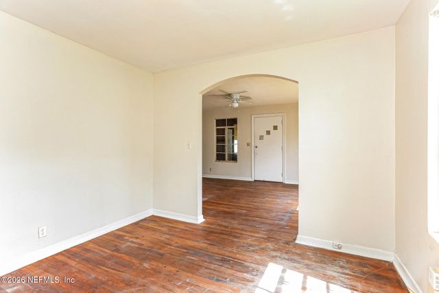 3302 COLLEGE Street, Jacksonville, FL 32205